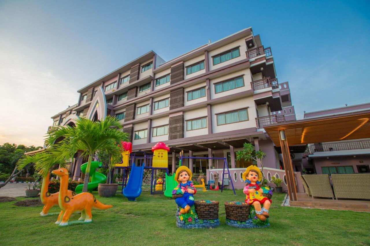 Phanomrungpuri Hotel Buriram Nang Rong Luaran gambar
